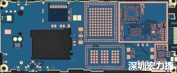 手機可用的PCB空間相當小，而1片式的設計是節(jié)省成本的作法，如何做到區(qū)隔不同子系統(tǒng)、降低雜訊干擾，是設計關鍵。