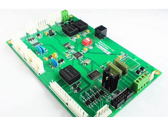 PCB布局：熱敏設(shè)備放置在冷空氣區(qū)域中，溫度測量設(shè)備放置在最熱的位置