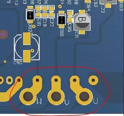 PCB設(shè)計(jì)不僅可以將PCB實(shí)現(xiàn)為即插即用的插件，而且可以增加焊料的厚度以達(dá)到過(guò)大電流的目的。